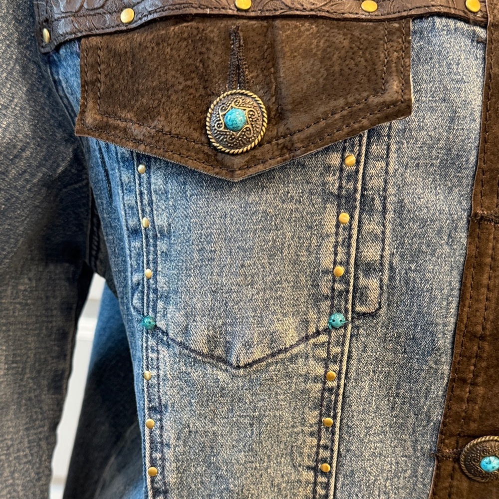 Diane Gilman Blue and Brown Jean Jacket - Picture 4 of 11